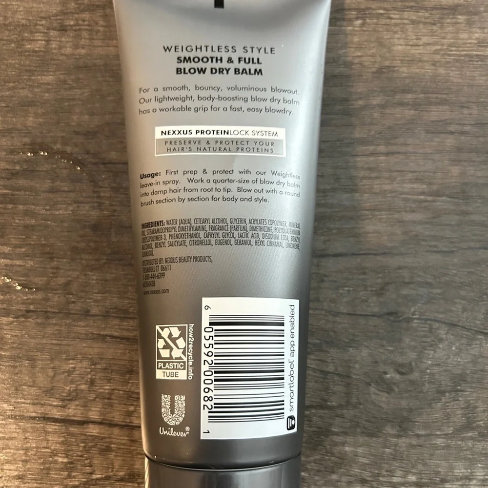 Nexxus Smooth & Full Blow Dry Balm - Silver